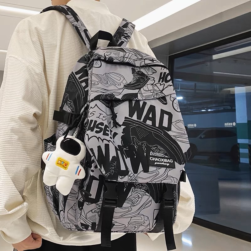 Balo Ulzzang Nhiều Ngăn Nắp Cài Hoạ Tiết