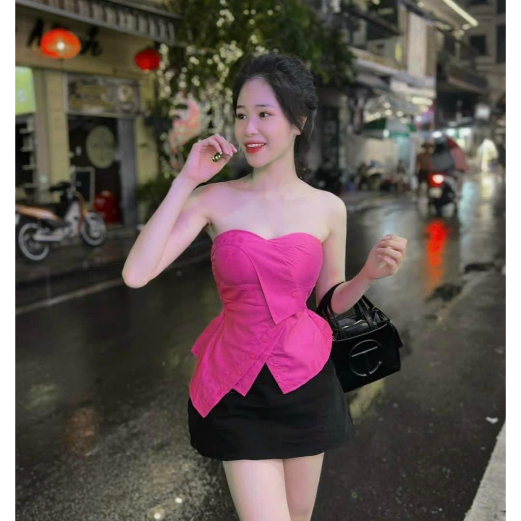 SET ÁO CÚP HỒNG SEN + CV ĐEN Thêm một item ôm body cho các nàng diện đi chơi. Em này vừa kín vừa hở xúng xính xuống phố