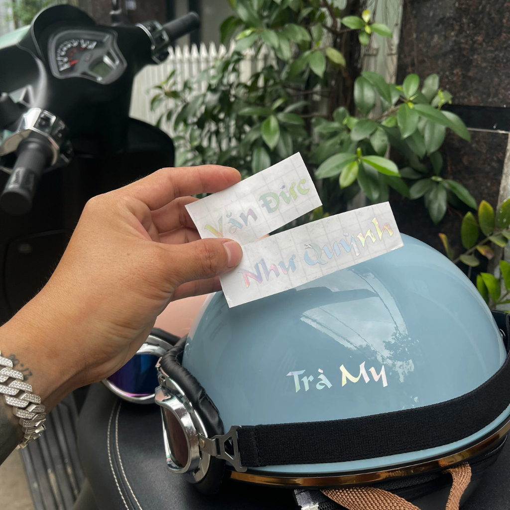 In tên theo yêu cầu, màu hologram