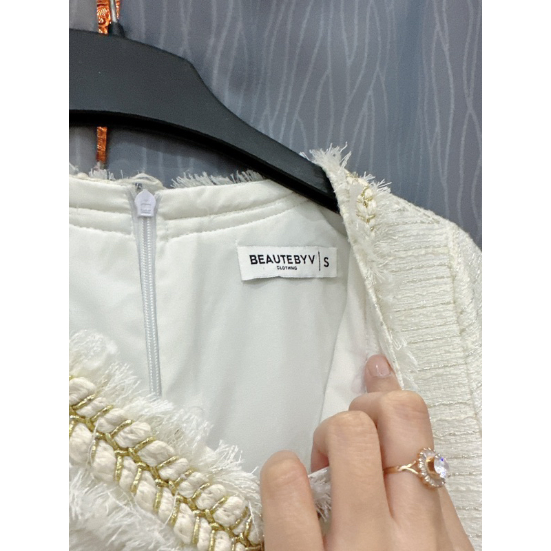 Đầm BEAUTE BY V size S