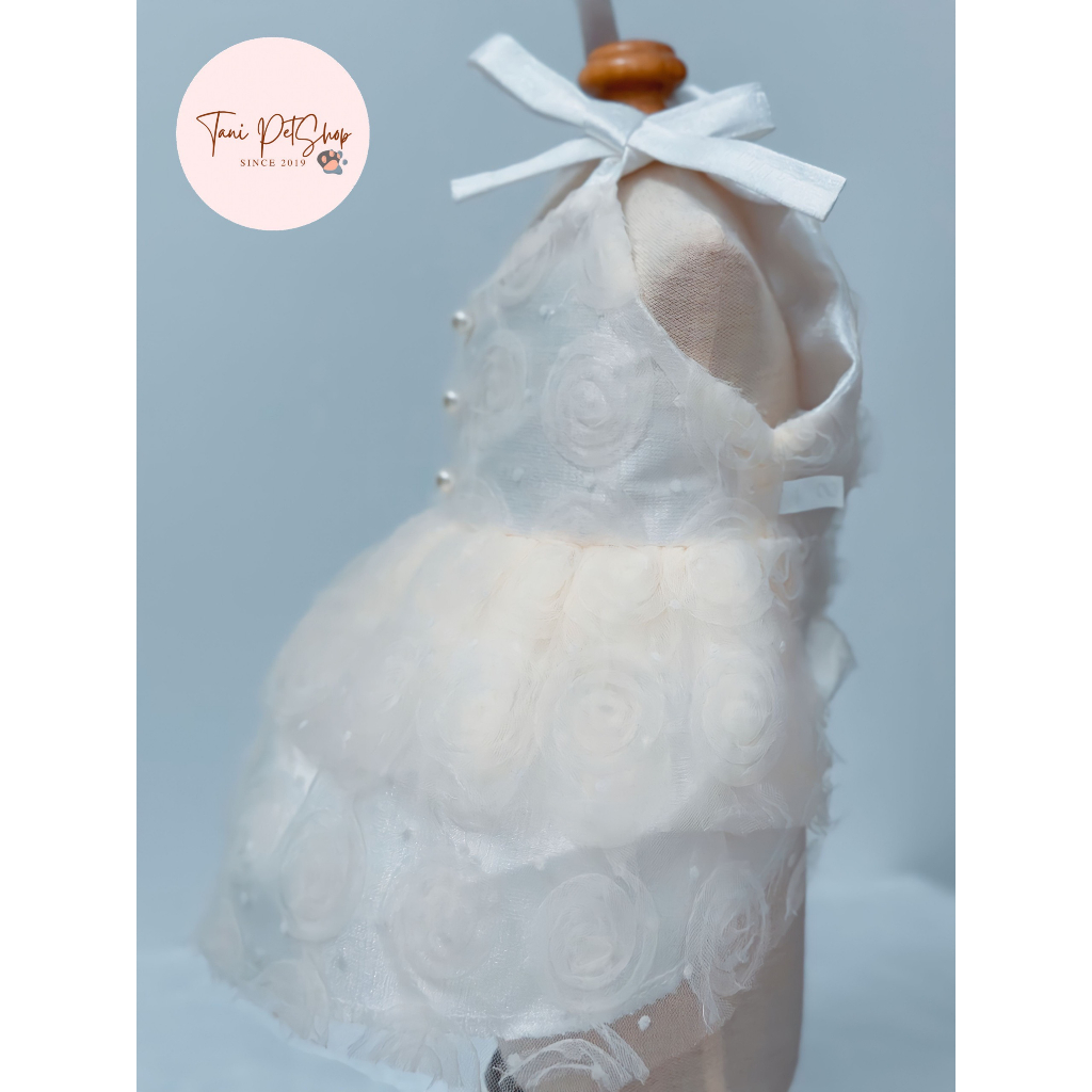 Váy Đầm Lưới Nổi Hoa Cho Thú Cưng - Váy Đầm Mặc Đám Cưới - Áo Cho Chó Mèo Cao Cấp Tanipetshop
