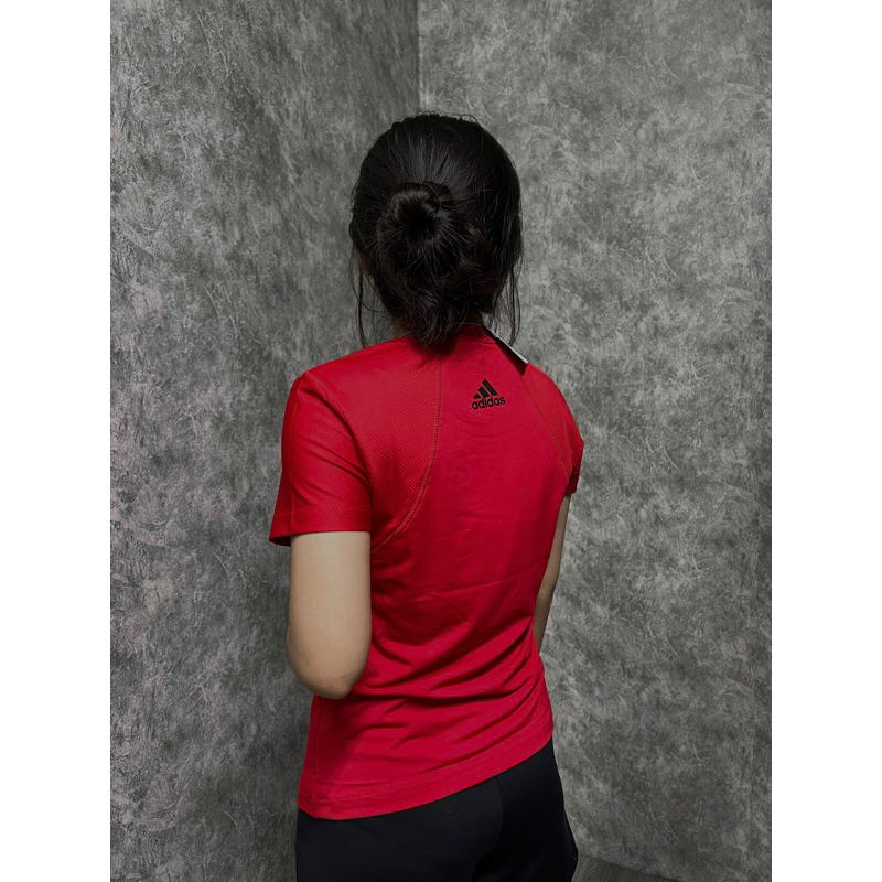 ÁO TẬP GYM YOGA  PHỐI VAI CỰC ĐẸP, CHẤT THUN LẠNH CO GIÃN THẤM HÚT TỐT MÃ AC045