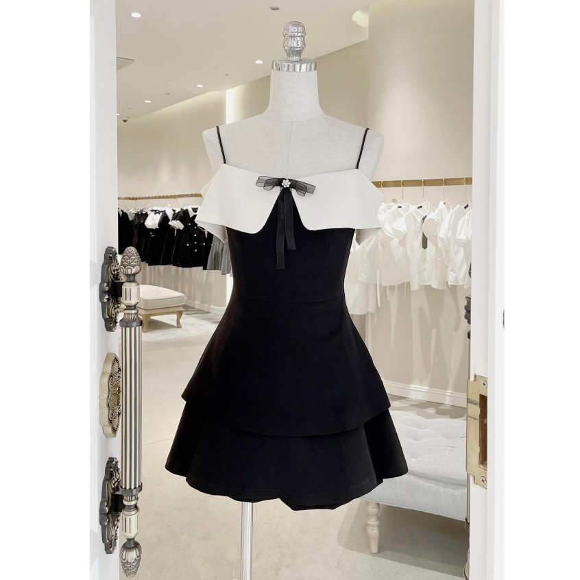 Set áo hai dây kèm nơ ngực chiết eo phối chân váy ngắn màu đen basic công sở thanh lịch cap cấp LADY