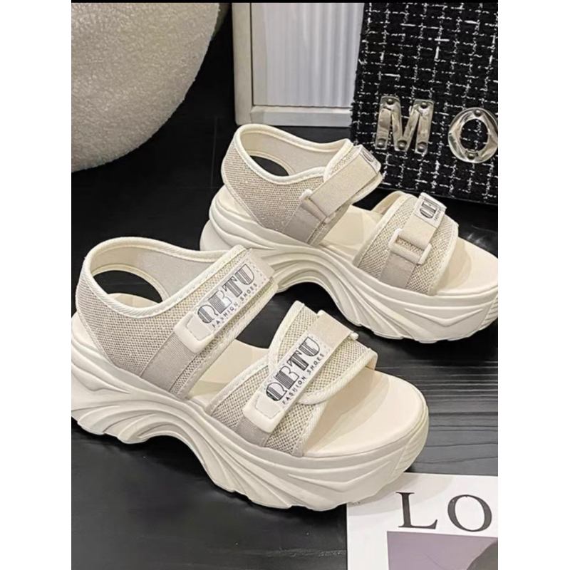 Dép sandal quai hậu đi học đế cao cao cho nữ