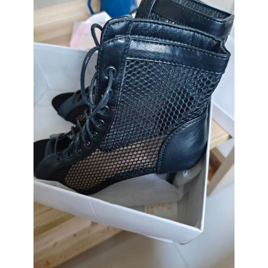 Size 34-41 Boots lưới đen/trắng hở mũi gót nhọn 11cm sang chảnh