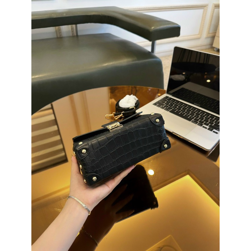 Túi đeo chéo xách tay HỘP ĐINH khoá sập chống rơi đồ quai da phong cách trẻ trung T700