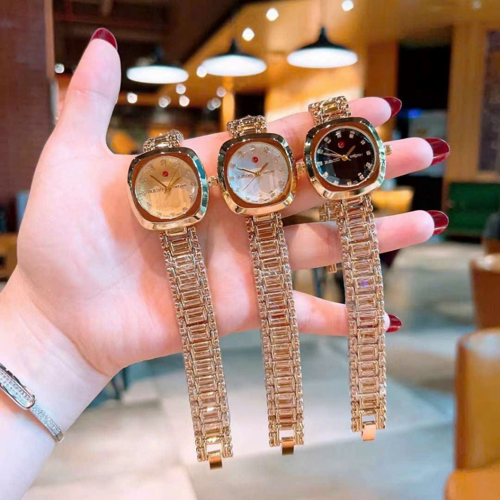Đồng Hồ Nữ Rado ,Size 28mm mặt cắt viên kim cương, chống nước 3atm, bảo hành hánh 6 tháng trẻ trung dành nữ