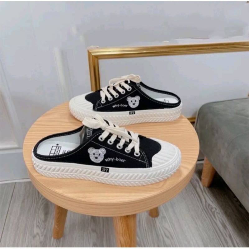pass giày sục nữ size 37-38 ( ảnh thật ở cuối)