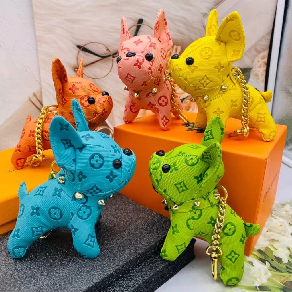 Móc khóa chó Lv đủ màu