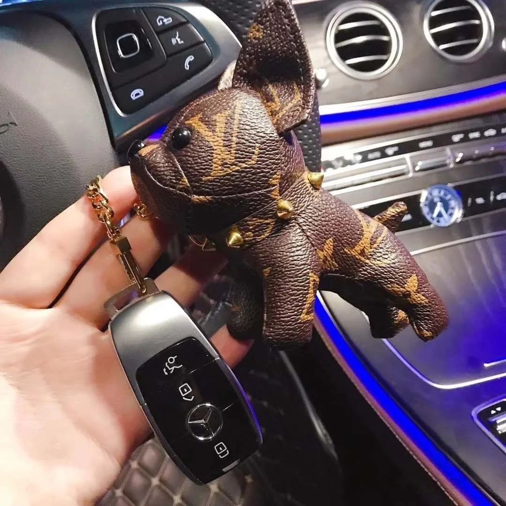 Móc khóa chó lv sang trong