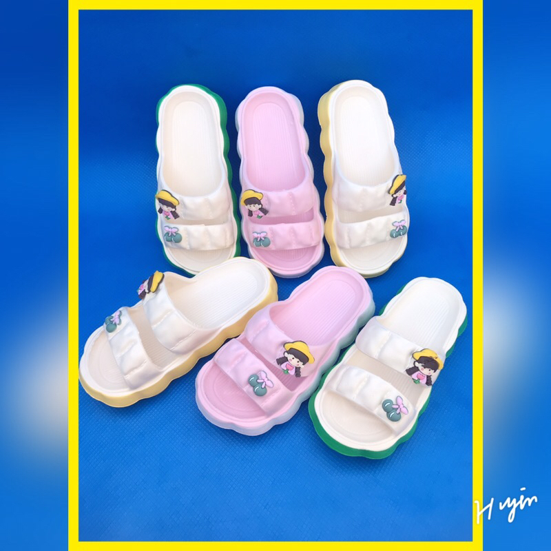 Dép Nữ Bánh Mỳ Quai Đúc Đính Sticker Dễ Thương Đế Cao Nhiều Màu Siêu Nhẹ Đi Cực Êm Chân Shop-uytin678