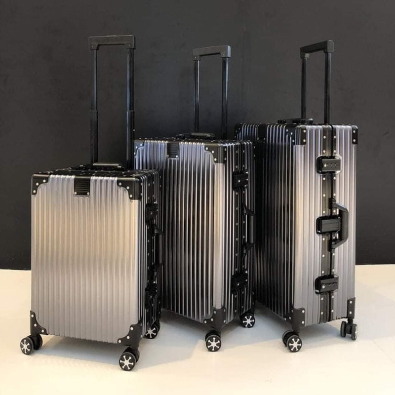 Vali khung nhôm khóa sập hàng nội địa Trung Quốc 🇨🇳 . có Size 20-24-28.