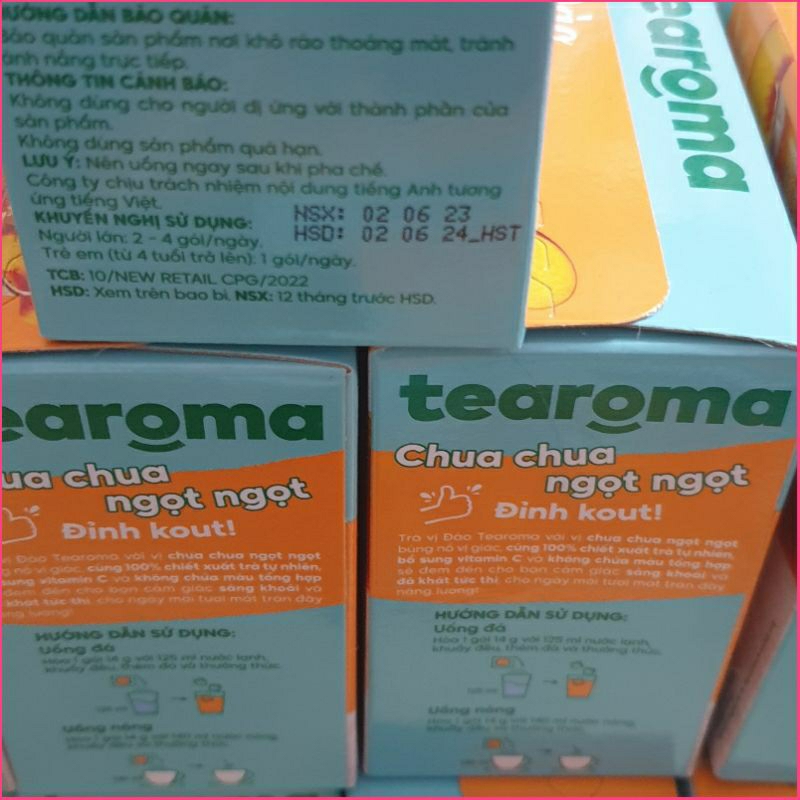 Hộp 14 gói Trà đào hòa tan Tearoma 196gram