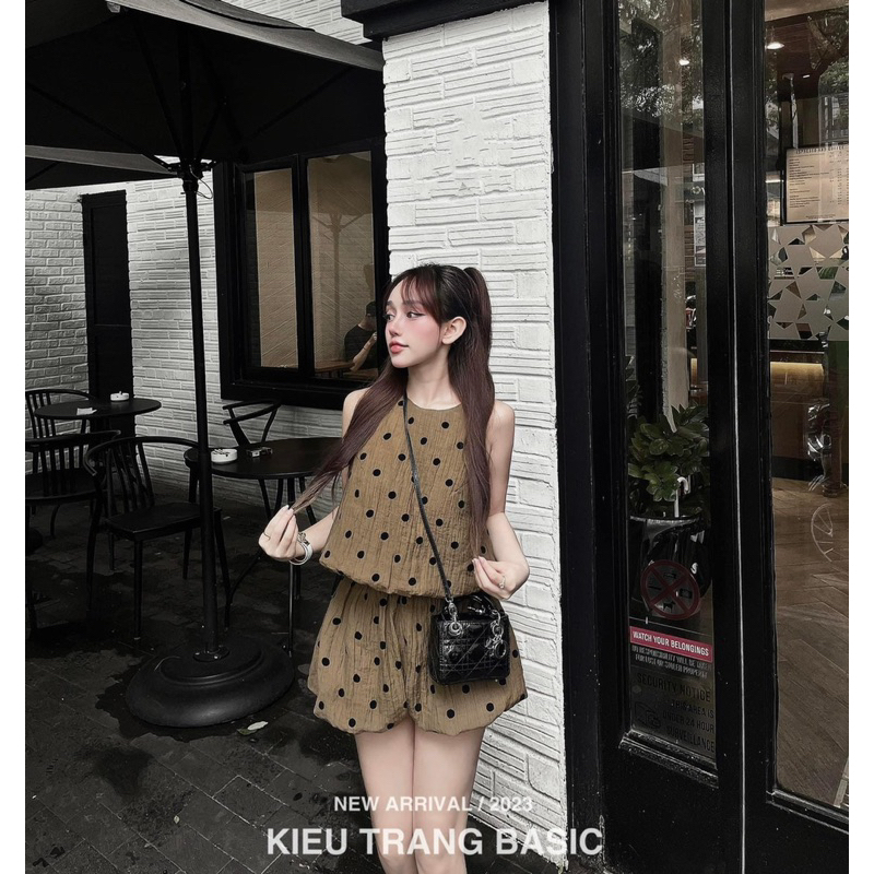 Set Áo Dây Quần Sooc Boom Chấm Bi Kiều Trang Basic