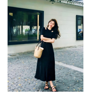 Đầm dáng dài khoét vai tay ngắn dáng xòe xẻ chân - Váy tay ngắn hở vai thiết kế tôn dáng thời trang Hannah Store Có hoa