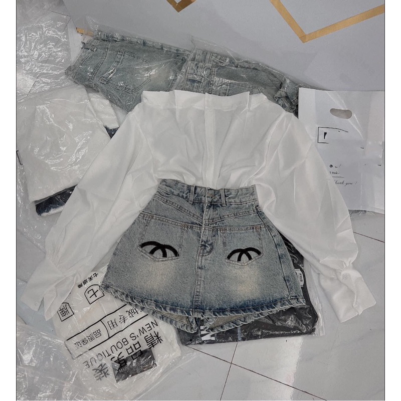 Set chân váy kèm áo sơmi trễ vai hot