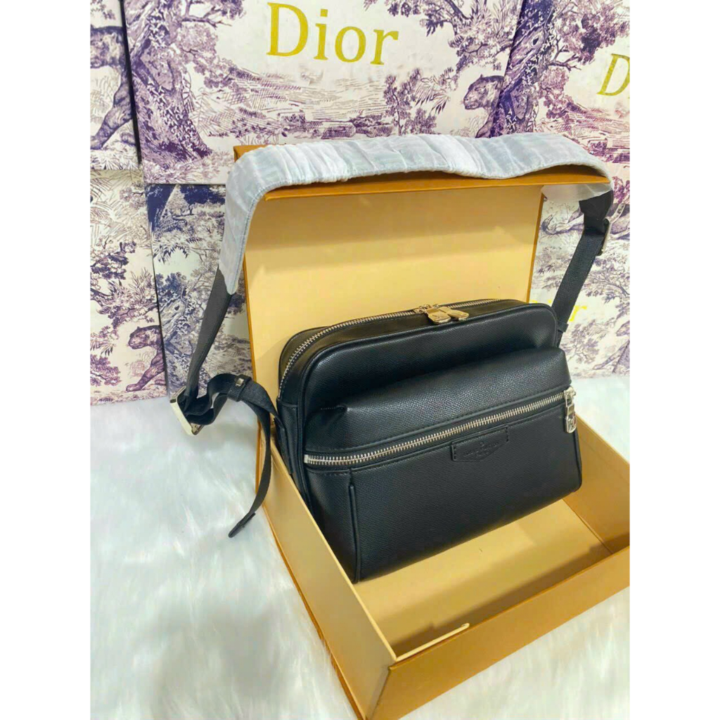 TÚI ĐEO CHÉO NAM LOCK MESSENGER L.V FULLBOX NAM CHÂM SIZE 25 SMANO BAGS HỎA TỐC