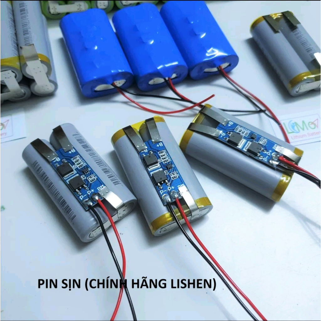 Khối pin 2S 2600mAH (7,2V Cạn - 8,4V Đầy). Được đóng từ 2 cell pin Lishen Xám 18650 Mới + Mạch bảo vệ 2S 8.4V 12A - LIMO