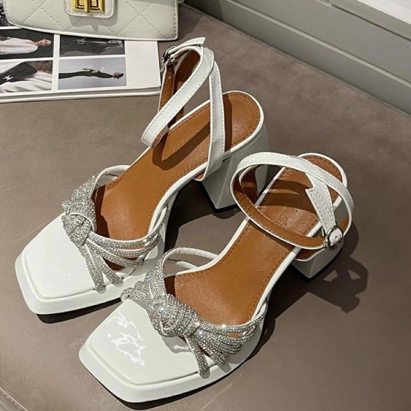ORDER 💋 Giày quai ngang đá da bóng gót vuông 10cm