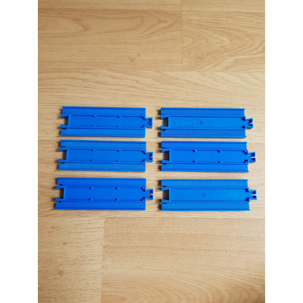 Phụ kiện tàu lửa Takara Tomy - Ray thẳng R-02 Half Rail ( set 6 cái)