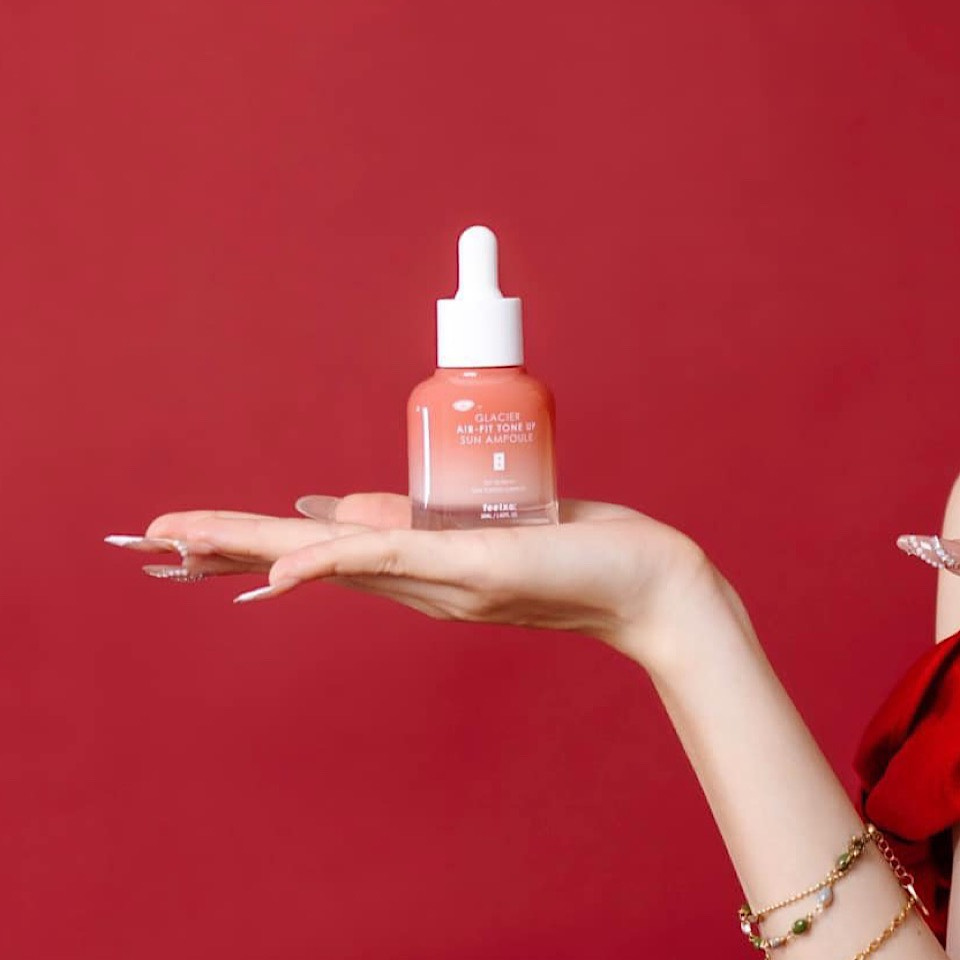 Tinh Chất Dưỡng Trắng Và Chống Nắng Nâng Tone Feelxo Glacier Air - Fit Up Sun Ampoule - 30ml