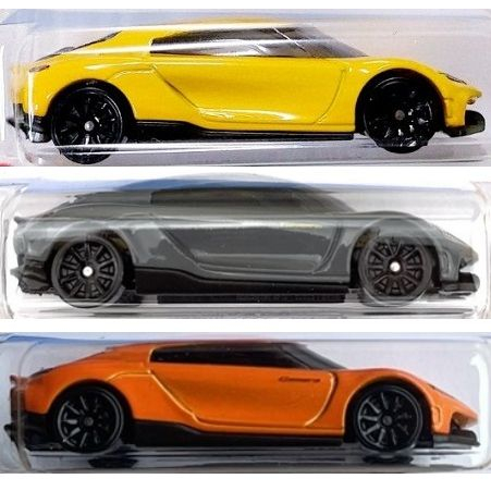 Xe mô hình Hot Wheels Koenigsegg Gemera