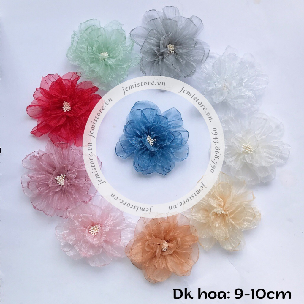 Hoa cài áo voan nhăn