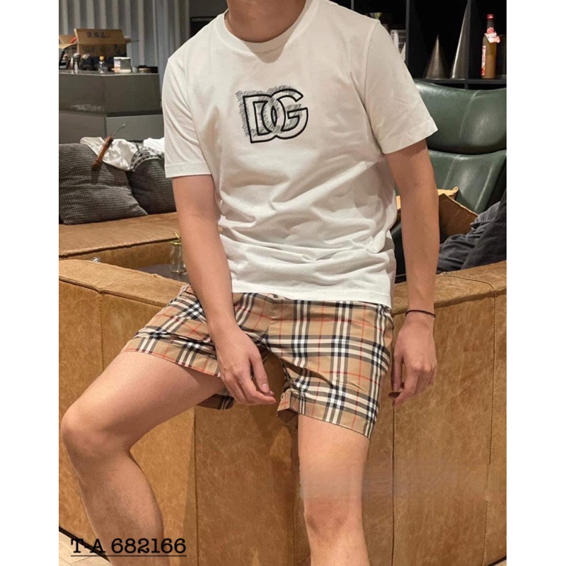 Quần short gió nam BBR hoạ tiết kẻ sọc caro màu be lót lưới phối cạp chun dây thắt sữa dài