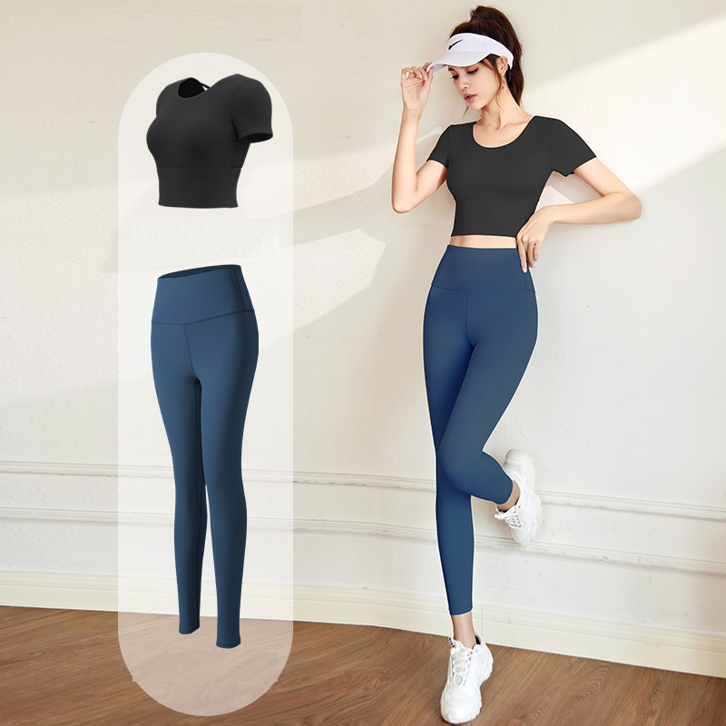 Set đồ tập Gym Yoga nữ 2 món áo croptop mút đúc và quần legging nâng mông tôn dáng, bộ đồ quần áo tập Gym Yoga 2024