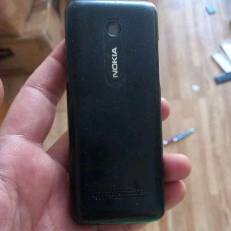 Điện thoại Nokia 206 đã qua sử dụng kèm pin sạc