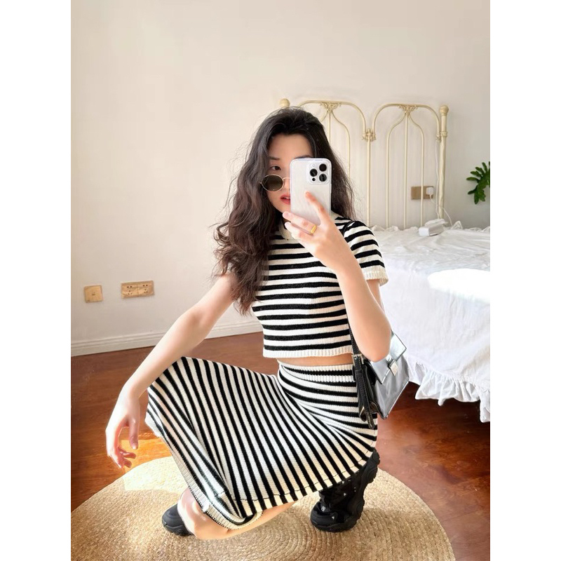Set Zara áo dệt kim và chân váy cùng loại