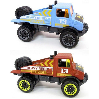 Xe mô hình Hot Wheels Mercedes-Benz Unimog 1300