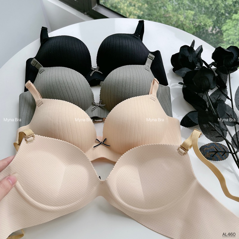 Áo lót đúc không gọng nâng ngực đệm vừa Myna Bra: AL460
