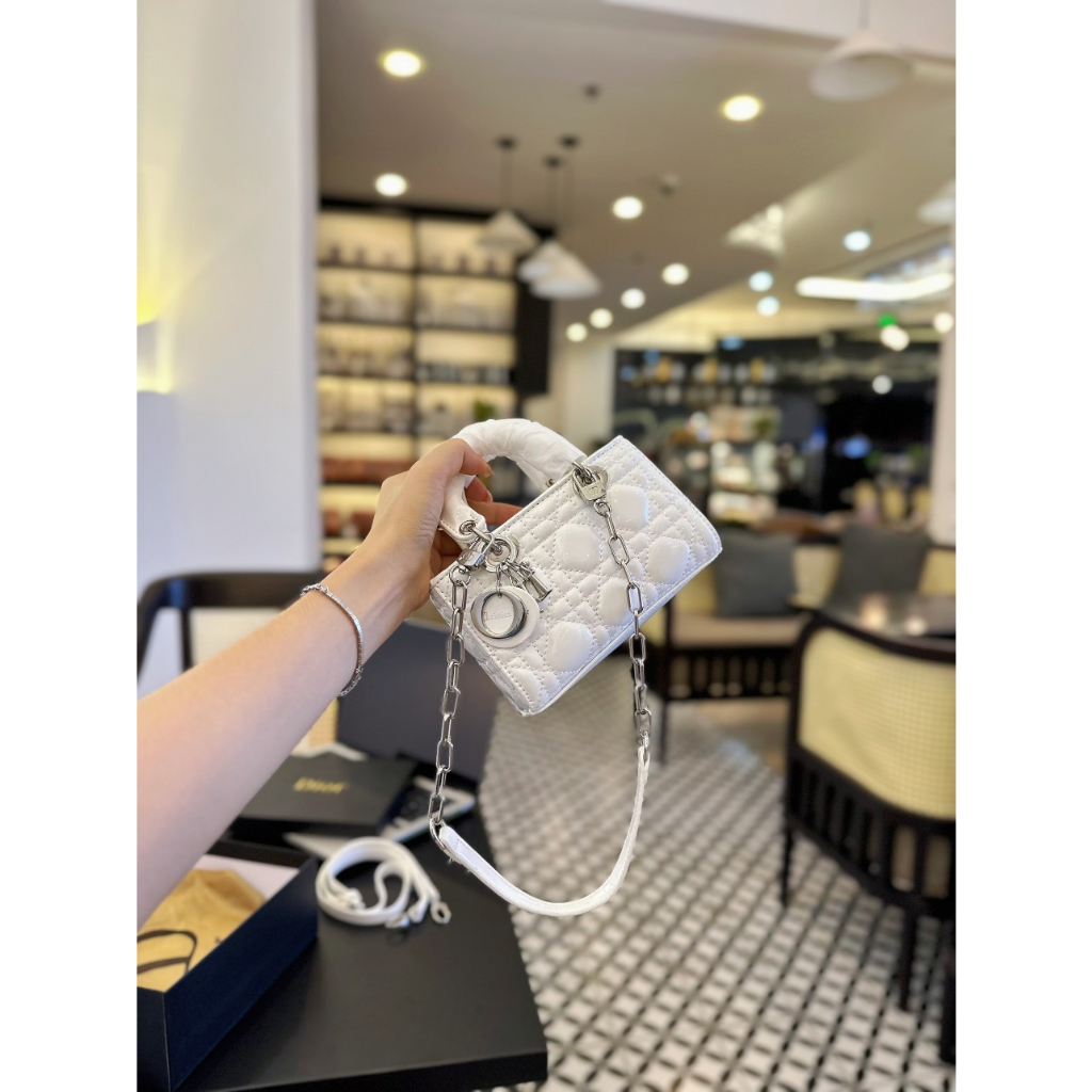 Túi DIO LADY sz 17cm để vừa điện thoại, hàng fullbox siêu đẹp. Túi đeo chéo túi ví hàng xịn