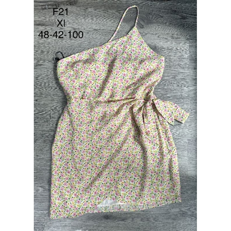 Đầm.🌺🌸 f.21 xuât xịn bigsie