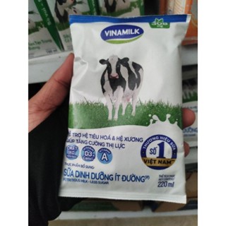 Sữa Vinamilk Ít Đường 220ml