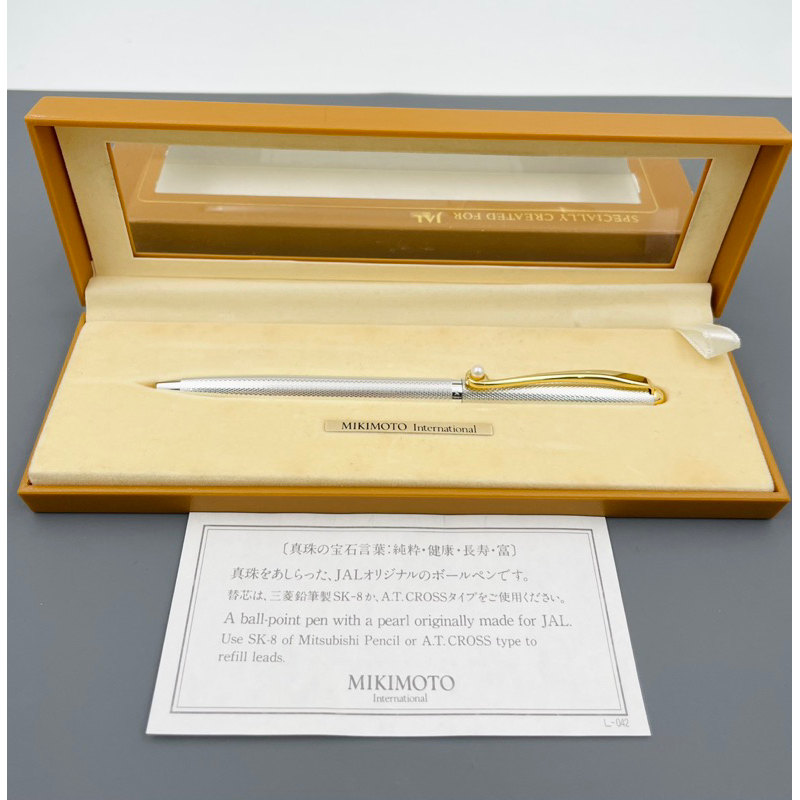 Bút bi xoay Mikimoto made in Japan- 1150.25194