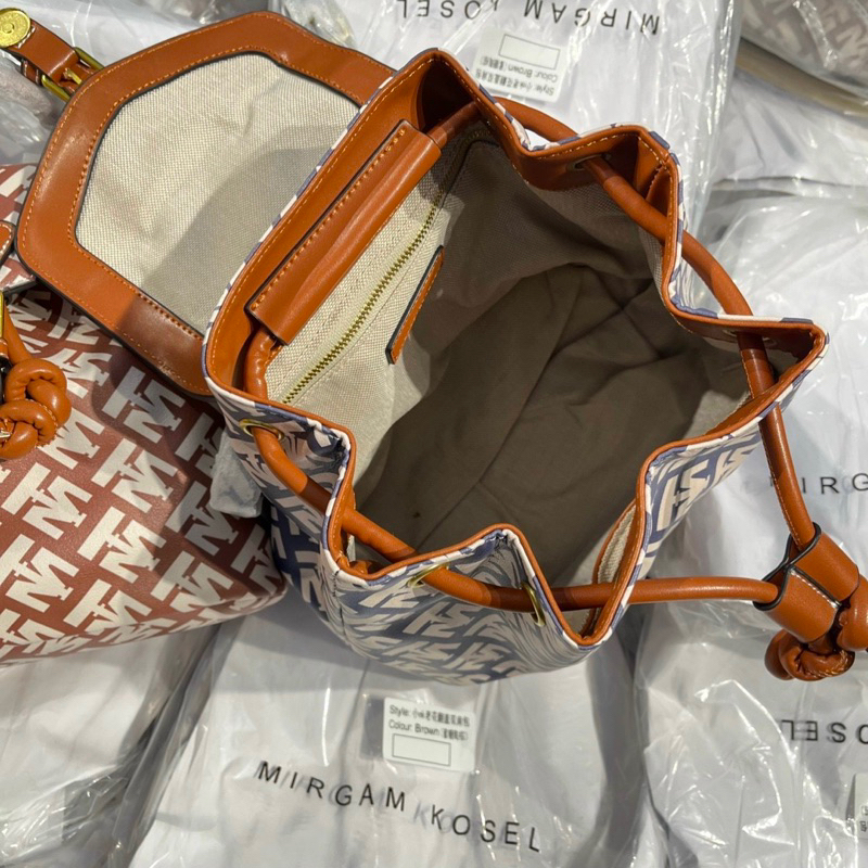 Balo mirgam xuất âu