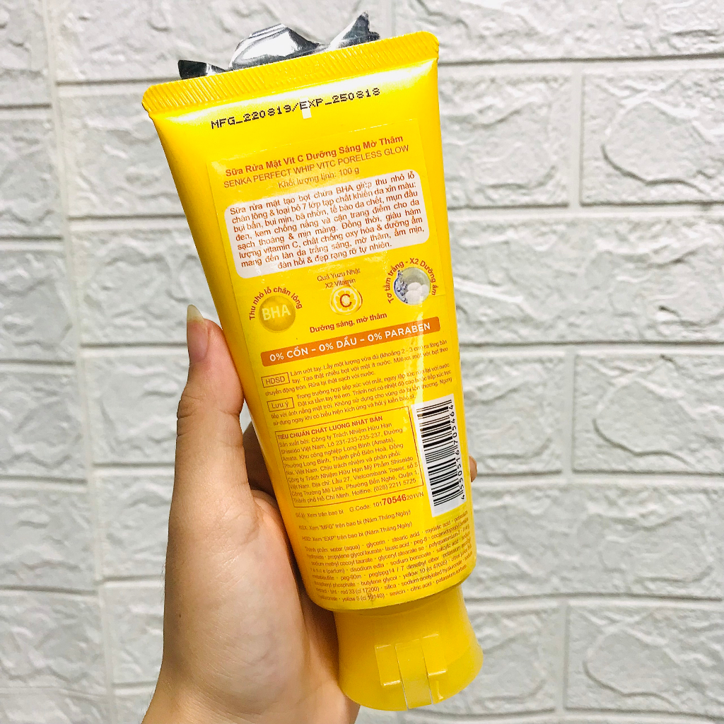 Sữa rửa mặt tạo bọt chiết xuất tơ tằm trắng Senka Perfect Whip (xanh dương)