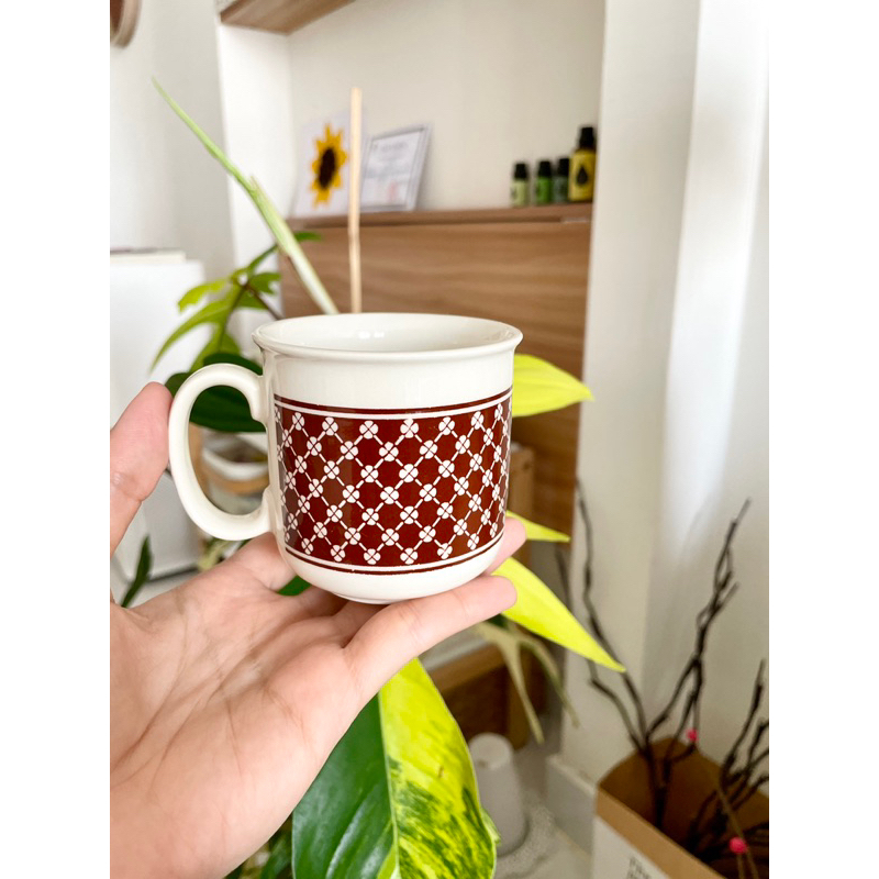 Cưng Ha Home -  - Ly sứ hoạ tiết hoa màu nâu