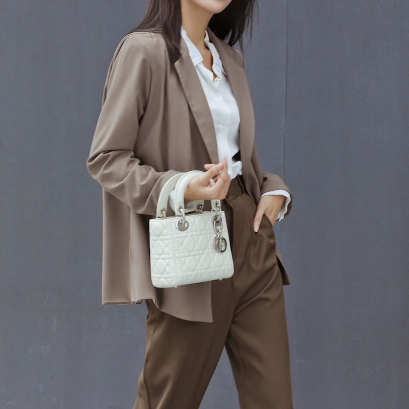 Túi xách nữ đẹp, túi đeo chéo đi chơi dáng hộp vuông sang chảnh, Giỏ DO lady vuông trần trám da bóng TX156