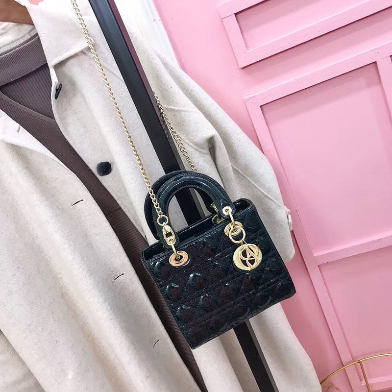 Túi xách nữ đẹp, túi đeo chéo đi chơi dáng hộp vuông sang chảnh, Giỏ DO lady vuông trần trám da bóng TX156