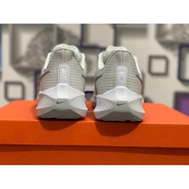 Giày thể thao Nike Pegasus 39