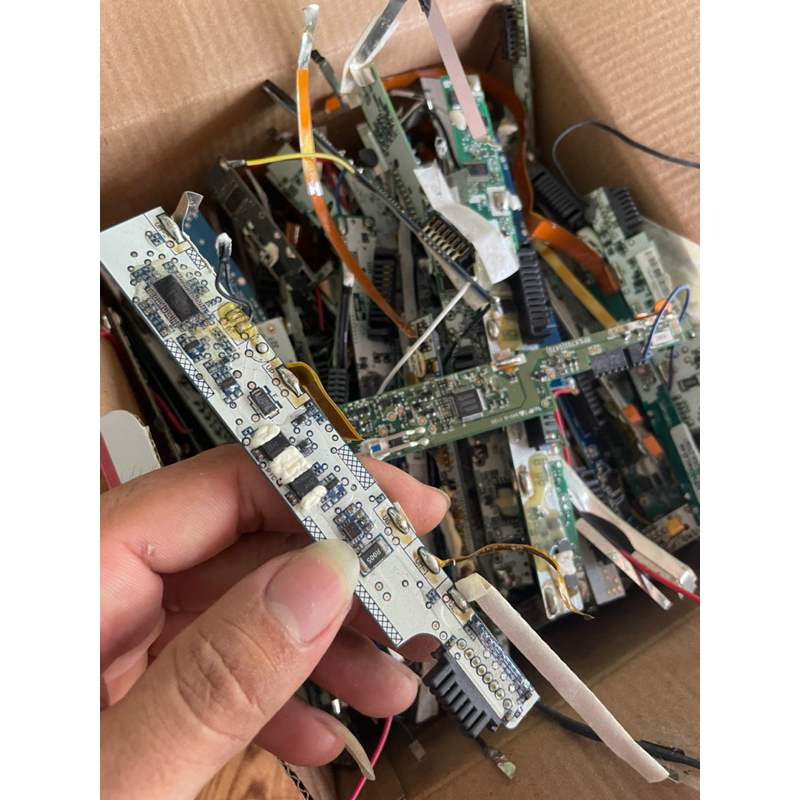 10Mạch bảo vệ pin laptop mạch pin laptop