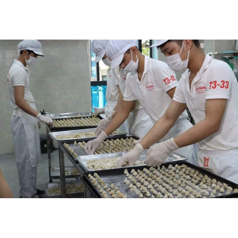 Bánh Trung Thu Bảo Phương xếp hàng uy tín 60 năm
