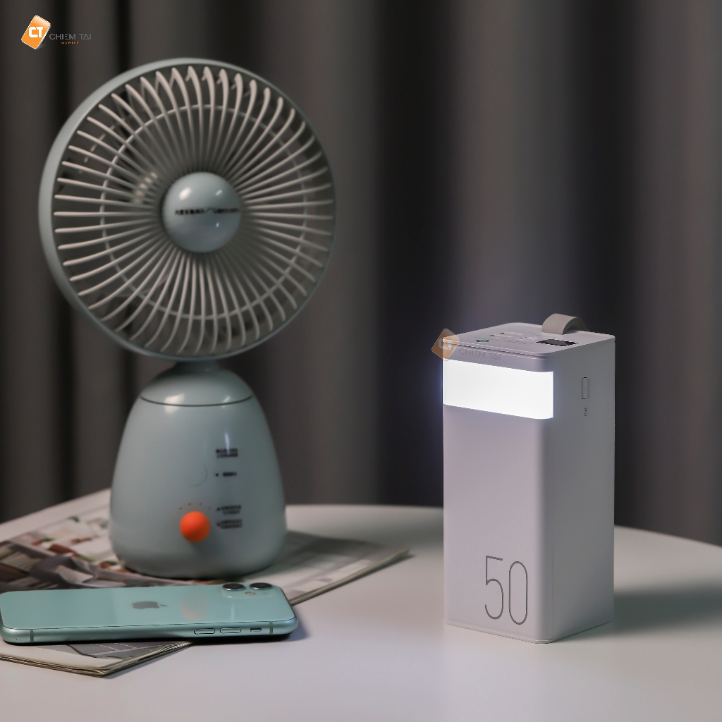 Pin sạc dự phòng tích hợp đèn LED 50000mAh 22.5W Remax RPP-321