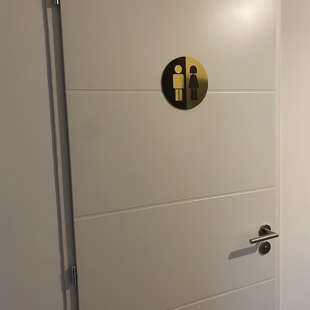 Sign cửa phòng tắm sang trọng, Bảng hiệu phòng tắm, Trang trí phòng tắm, Bảng hiệu cabin bằng Nhôm Aluminum chống nước