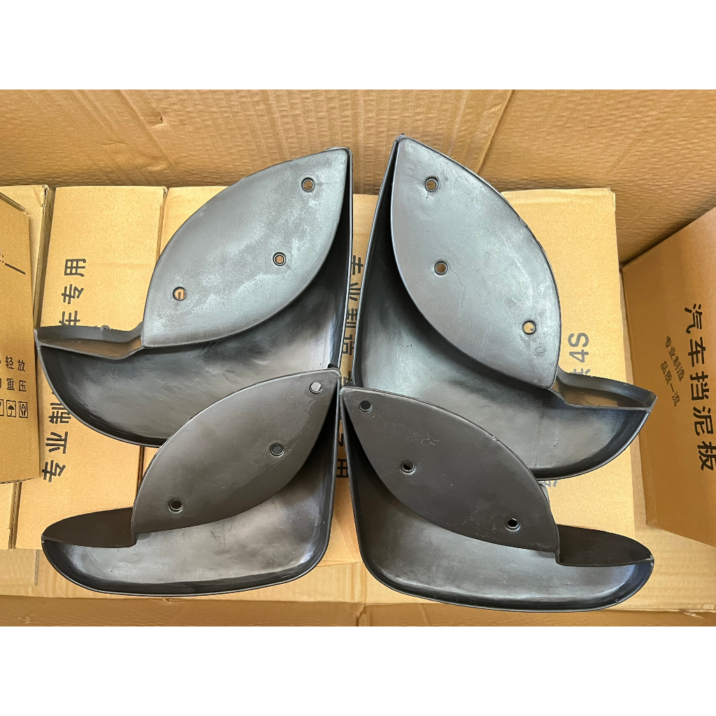 Bộ chắn bùn bánh dành cho xe Lacetti EX 2000-2008