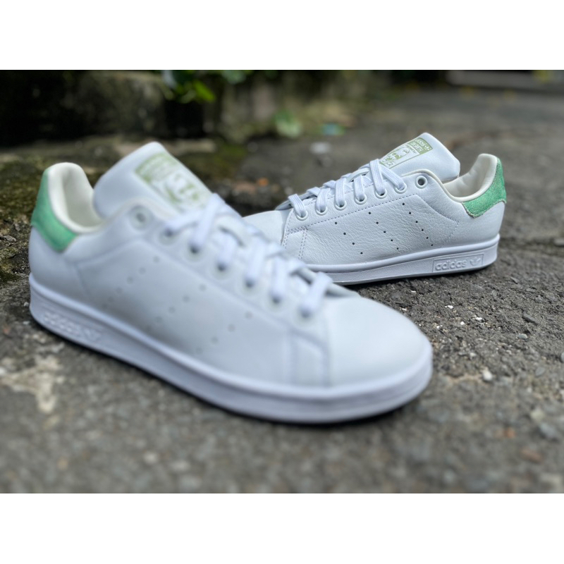 Giày thời trang nữ adidas Trắng xanh lá