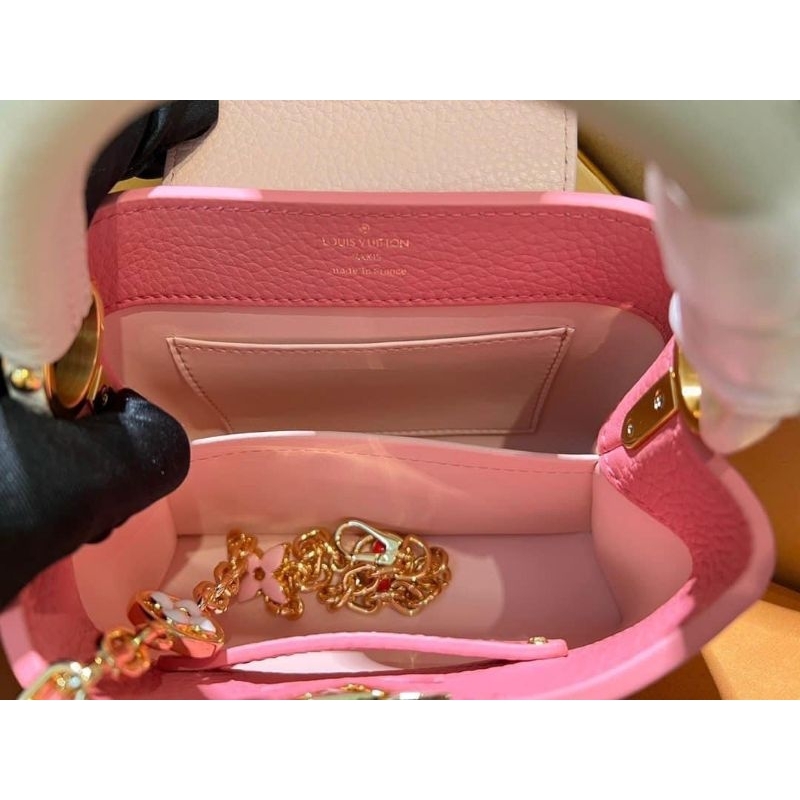 Túi xách nữcao cấp LV hàng super da bò kèm 2 quai thay đổi siêu siêu xinh